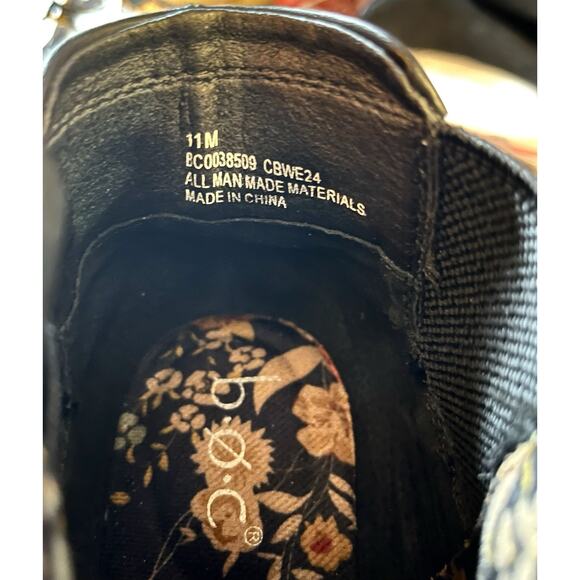 Womens 11M Black Vegan Faux Leather BOC Born Grover Ankle Booties Low Heel NEW - Picture 8 of 10